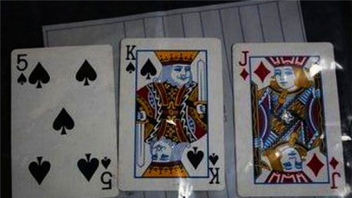 扑克3个人怎么玩，扑克的新玩法三个人